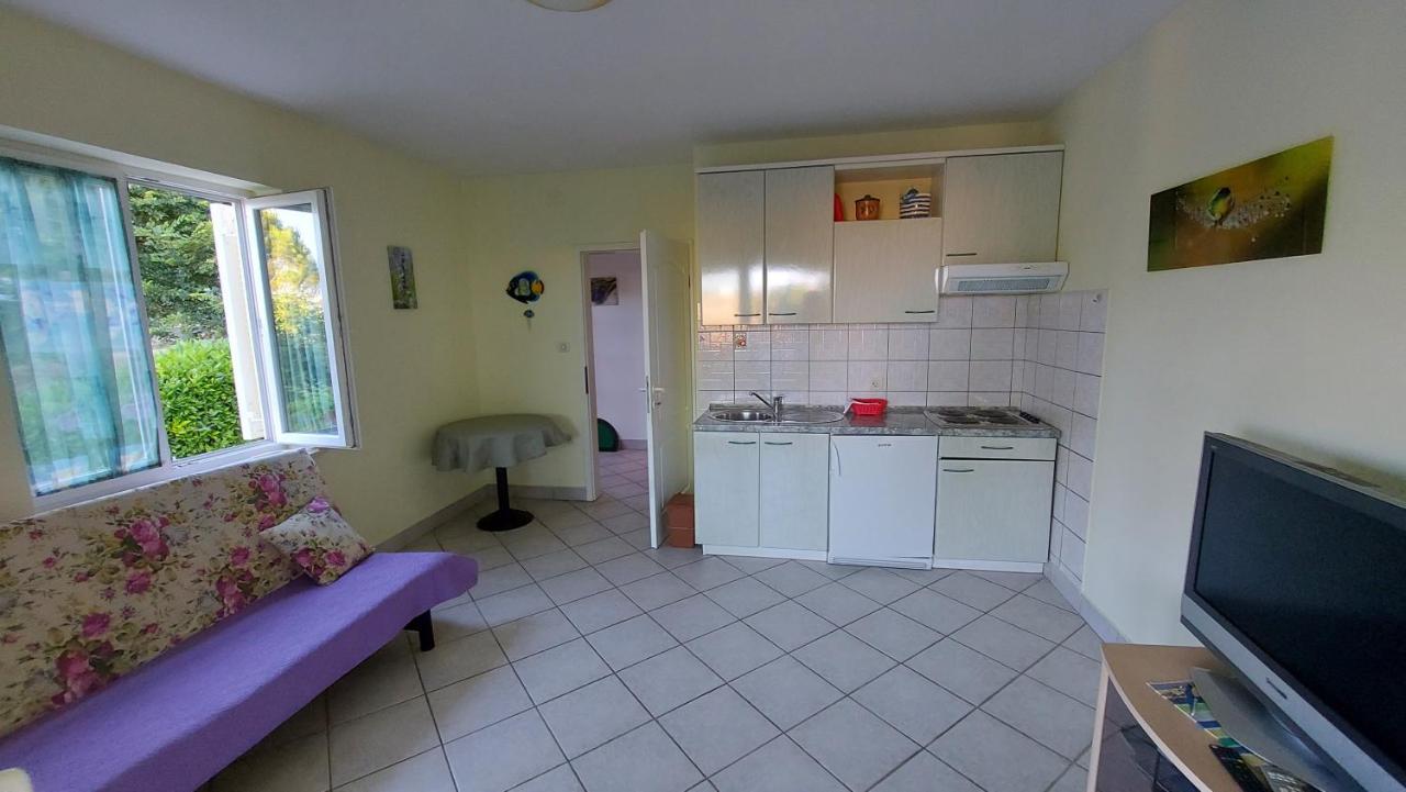 Apartmani Ban Omišalj Zewnętrze zdjęcie