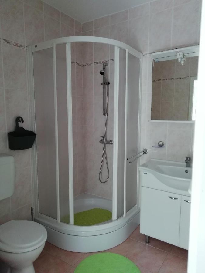 Apartmani Ban Omišalj Zewnętrze zdjęcie