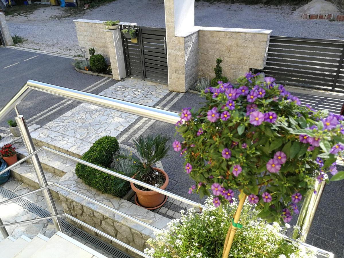 Apartmani Ban Omišalj Zewnętrze zdjęcie